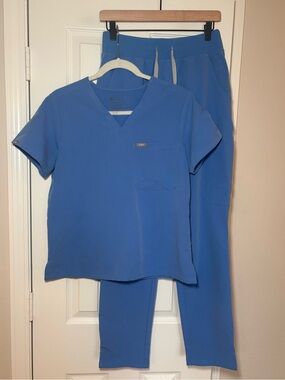 FIGS Catarina Yola Scrub Set Blue Size Small